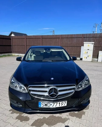 Mercedes-Benz Klasa E cena 89000 przebieg: 135000, rok produkcji 2015 z Sępopol małe 37